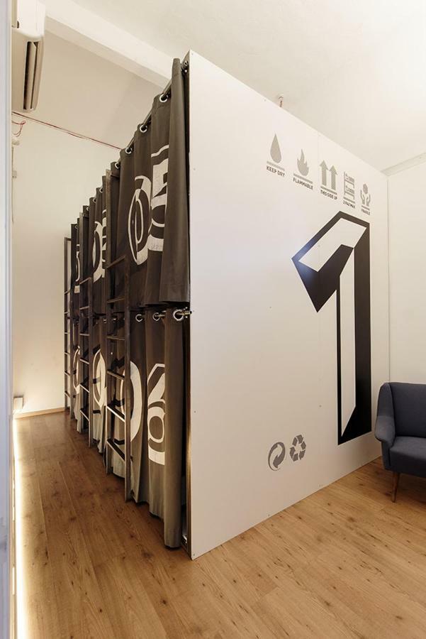 The Dorm Hostel Lisbon Luaran gambar